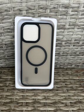 Neutral Beige MagSafe-Compatible Phone Case with Black Trim